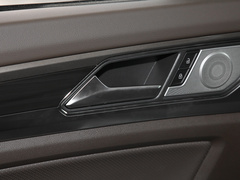 2020款 330TSI 商务版