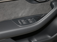 2021款 A8L 50 TFSI quattro 舒适型