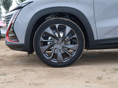 2020款 1.5T 尊贵型