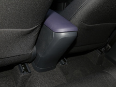 2020款 2.0L 奕享版