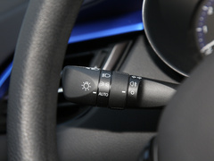2020款 2.0L 奕享版