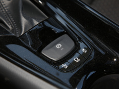 2020款 2.0L 奕享版