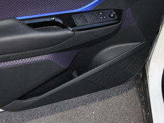 2020款 2.0L 奕享版