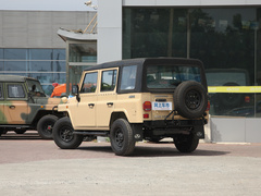2020款 1.5T 方门 帆布篷