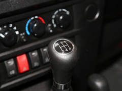 2020款 1.5T 方门 硬顶 国VI 
