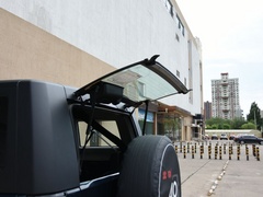 2020款 2.0T 自动四驱城市猎人版至尊型