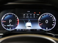 2020款 2.0T 自动四驱城市猎人版至尊型