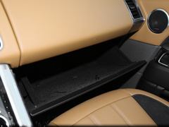 2021款 3.0 L6 耀黑版