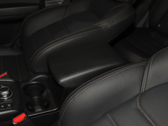 2020款 改款 2.0L 自动两驱智尊型