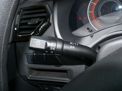 2020款 1.5L 手动超值型