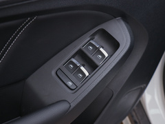 2020款 20T 自动4G互联百万款