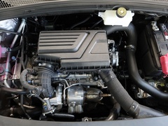 2020款 1.5T 自动旗舰PLUS