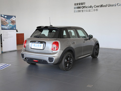 2020款 1.5T COOPER 赛车手 五门版