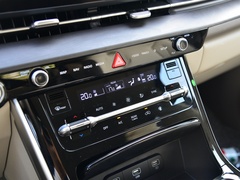 2021款 2.0T 豪华科技款