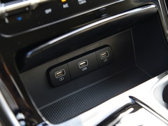 2021款 2.0T 豪华科技款