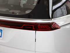2021款 2.0T 豪华科技款