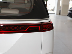 2021款 2.0T 豪华科技款