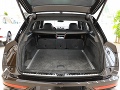 2022款 4.0T V8 S