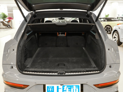 2022款 4.0T V8 S
