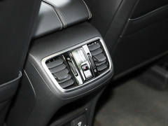 2020款 240TURBO 两驱致雅版