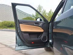 2020款 370TURBO 四驱尊耀版