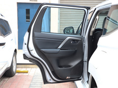 2020款 3.0L 豪华版