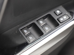 2020款 3.0L 豪华版