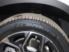 2021款 sDrive25Li 领先型