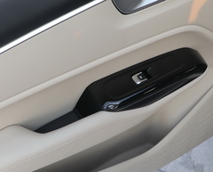 2020款 1.5T CVT旗舰型