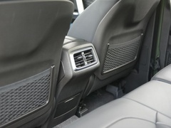 2020款 2.3T 自动四驱雨林穿越版