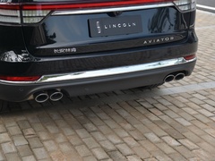 2020款 3.0T V6 四驱行政版