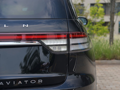 2020款 3.0T V6 四驱行政版