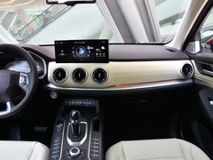 2021款 2.0T 两驱智行+