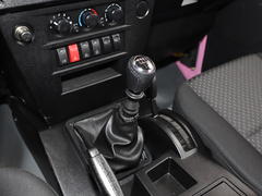 2020款 2.4T 方门 硬顶 