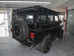 2020款 2.4T 方门 硬顶 