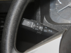 2020款 2.4T 方门 硬顶 