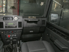 2020款 2.4T 方门 硬顶 