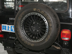 2020款 2.4T 方门 硬顶 