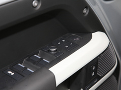 2020款 110 P400 首发哑银特别套件版