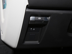 2020款 110 P400 首发哑银特别套件版