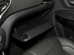 2020款 2.0T 四驱夜鹰版