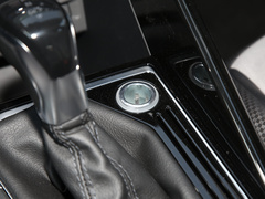 2020款 330TSI 两驱尊贵智联版
