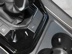 2020款 330TSI 两驱尊贵智联版