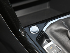 2020款 330TSI 两驱尊贵智联版