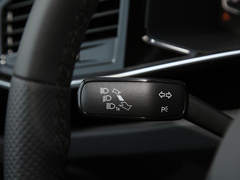 2020款 330TSI 两驱尊贵智联版