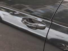2020款 330TSI 两驱尊贵智联版