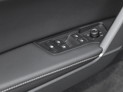 2020款 330TSI 两驱尊贵智联版