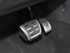 2020款 330TSI 两驱尊贵智联版