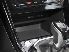 2020款 330TSI 两驱尊贵智联版