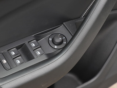2019款 改款 TSI280 DSG舒适版